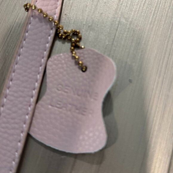 Alessia Clover Genuine Leather Purse in Blush - Picture 5 of 14